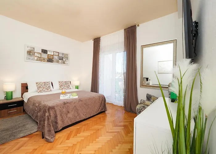 Beach Paradise Apartments * Zadar