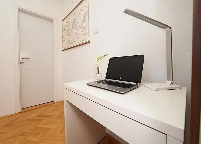 Beach Paradise Apartments * Zadar