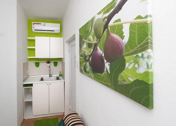 Beach Paradise Apartments Apartman *